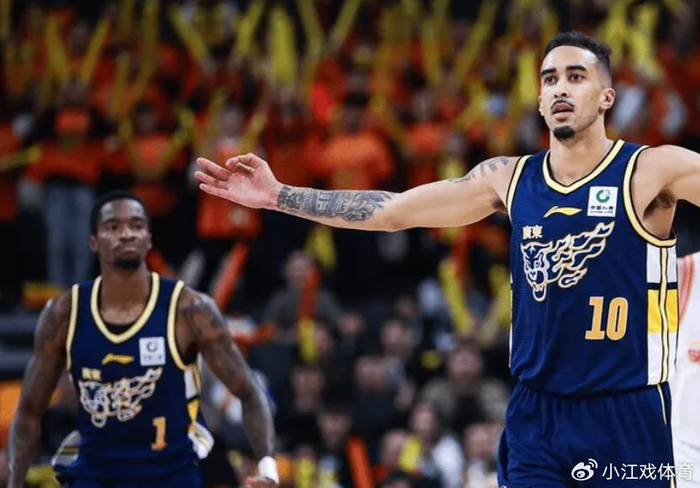 开云体育-数据对比，广东队外援贝兹利和特雷韦林-奎因谁更强？|NBA|三分球命中率|投篮|俄克拉荷马雷霆队|菲尼克斯太阳队_新浪体育_新浪新闻